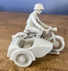 VINTAGE MARX BATTLEGROUND DESERT FOX LIGHT GRAY GERMAN MOTORCYCLE W/ SIDECAR TOY