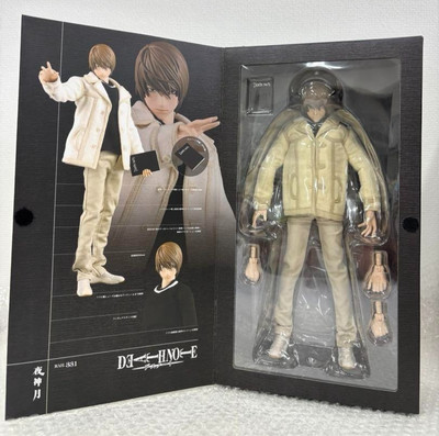Medicom Real Action Heroes RAH Death Note Light Yagami 1/6 Figure