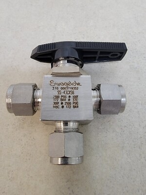 NEW SWAGELOK SS-43GXS6 3/8IN 3-WAY TUBING BALL VALVE