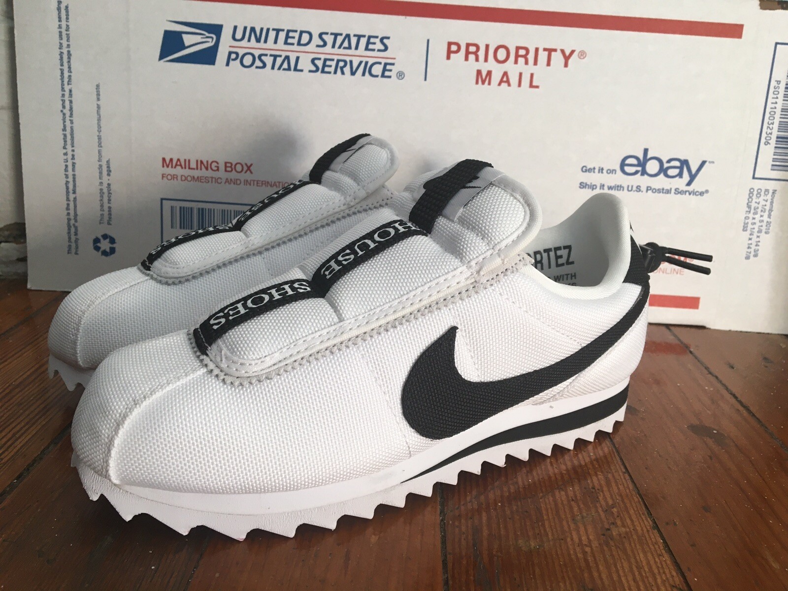 Size 4 - Nike Cortez x Kendrick Lamar 