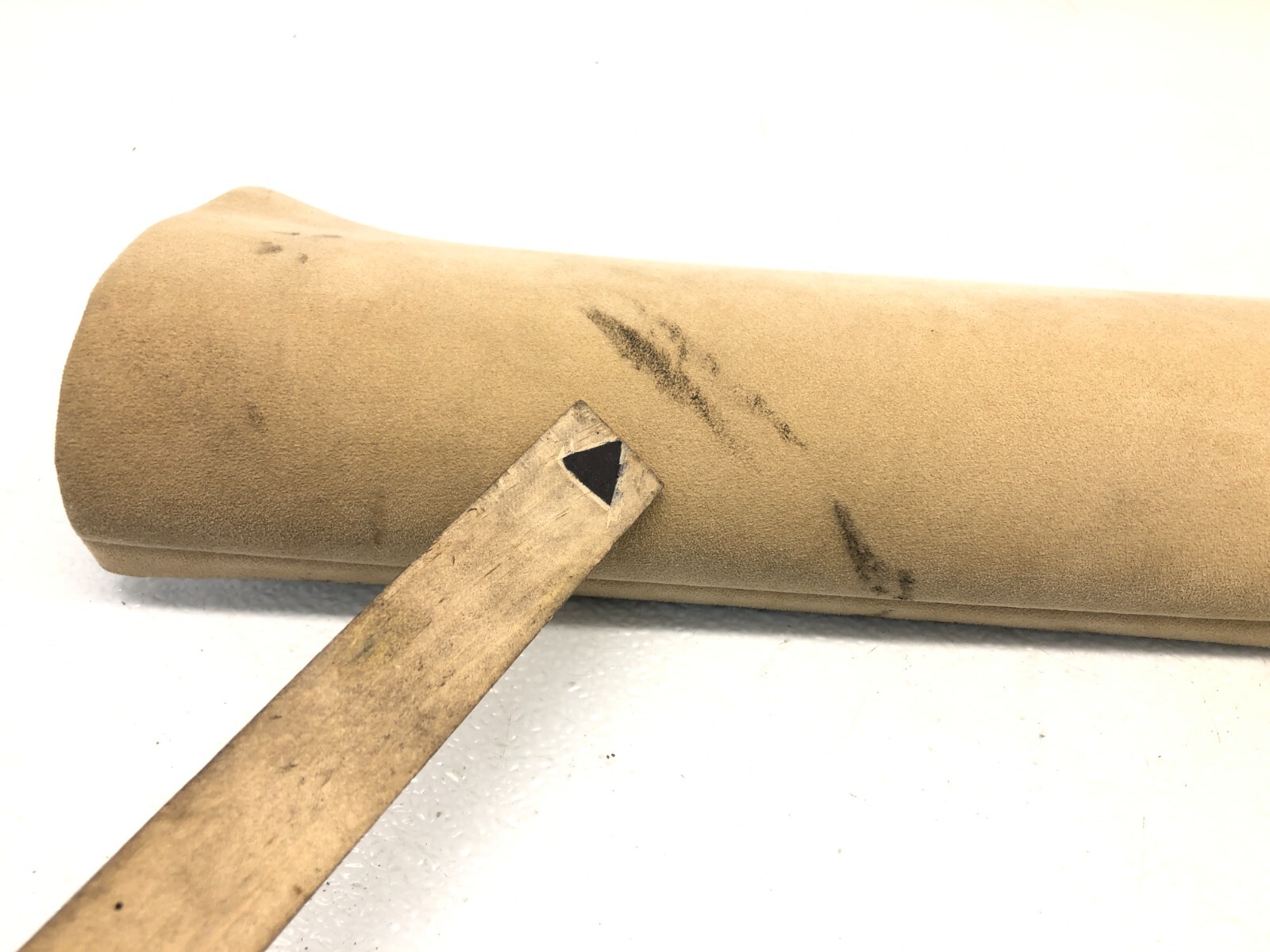 2008-2019 MASERATI GRANTURISMO S M145 LEFT DRIVER SIDE INTERIOR A PILLAR TRIM OE