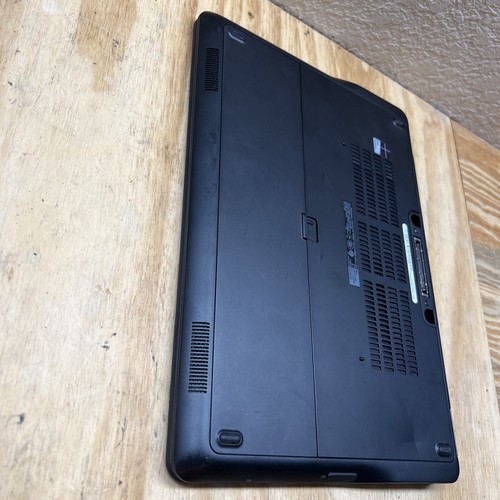 Dell Latitude E7450 14" Windows 10 Pro Core i5-5300u 2.3GHz 8GB RAM 128SSD - Picture 8 of 8
