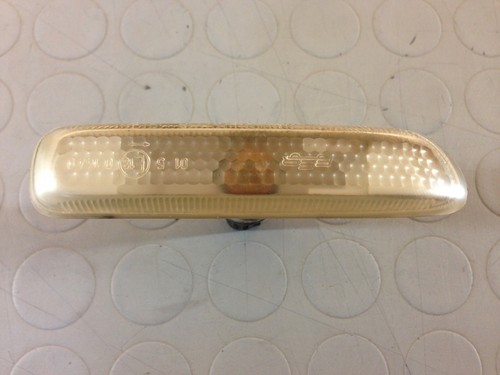 BMW E46 Sw (2001) 2.0 100KW Pfeil Kotflügel Vorne Rechts 63.13-2228591