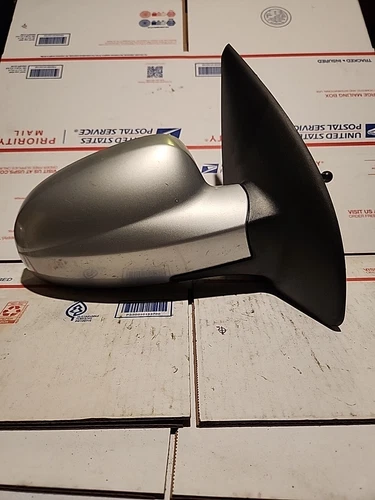 2007-2011 Chevrolet Aveo Sedan Right Passenger Manual Door Mirror SILVER OEM
