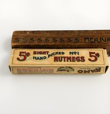 Rare Kamo Brand Omaha Neb Hand Picked Nutmeg Duck Box Tin Paxton Gallagher Co. Rare Kamo Brand Omaha Neb Hand Picked Nutmeg Duck Box Tin Paxton Gallagher Co.