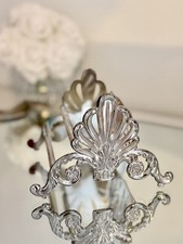READ Vintage Leonard Silver-Plated Fan-Shaped...