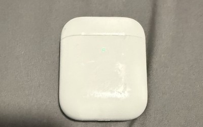 Apple AirPods 2 Fully Functional 2nd Generation 