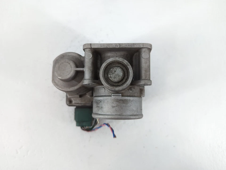 Nissan Almera 2005 carrocería del acelerador VQKXU Foto 3 de 4