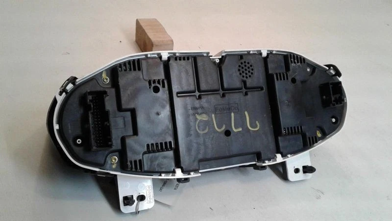 2017 Ford Fiesta Instrument Speedometer Gauge cluster, MPH, ID D2BT-10849-GAT - Image 3 of 4