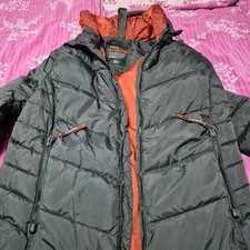  Sehr schöne Damen Daunenjacke 4XL