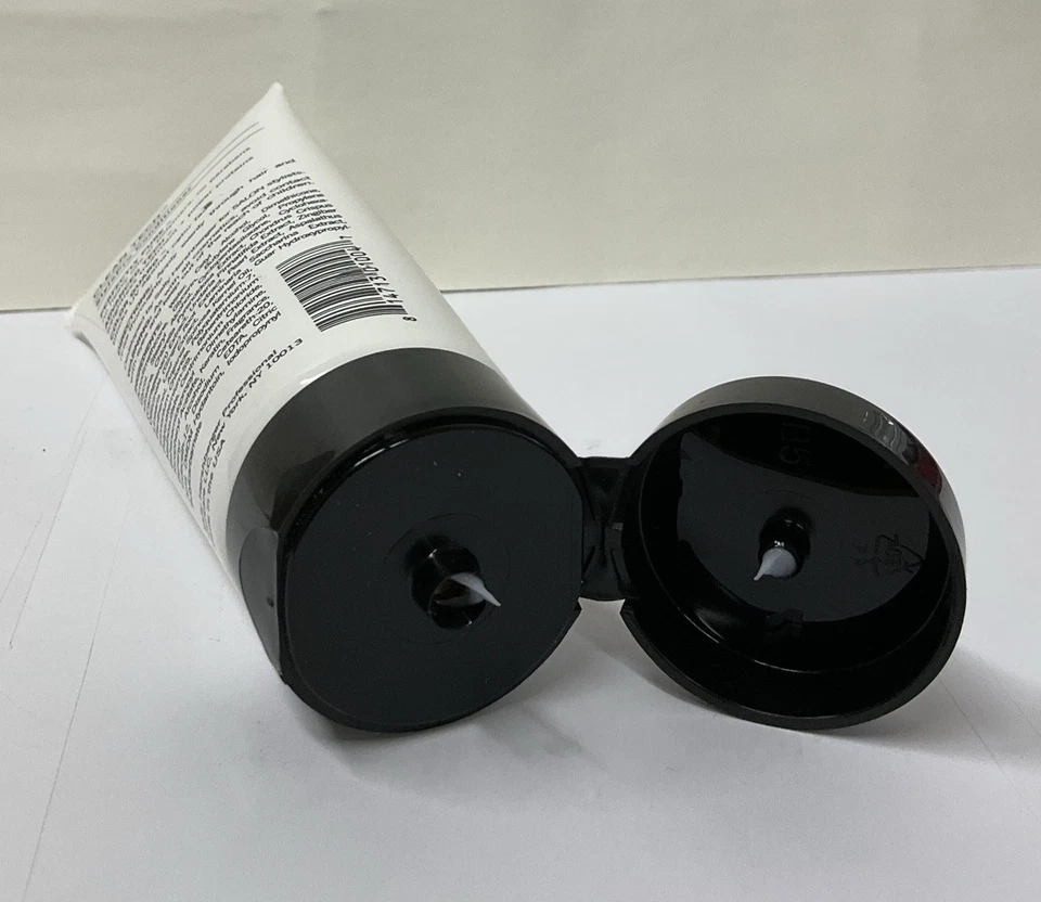 Acondicionador Sally Hershberger Salon Clean Tech StylePro 3,4 OZ Foto 3 de 3