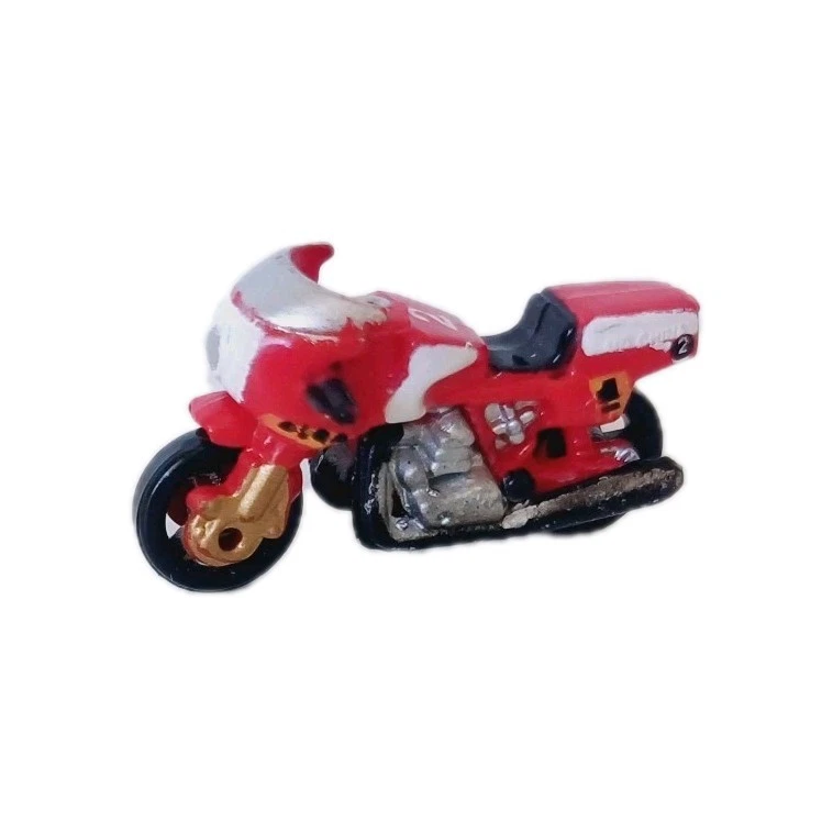 Vintage Micro Machines Ducati 1000 Motorcycle Red/White Galoob - Image 3 of 4
