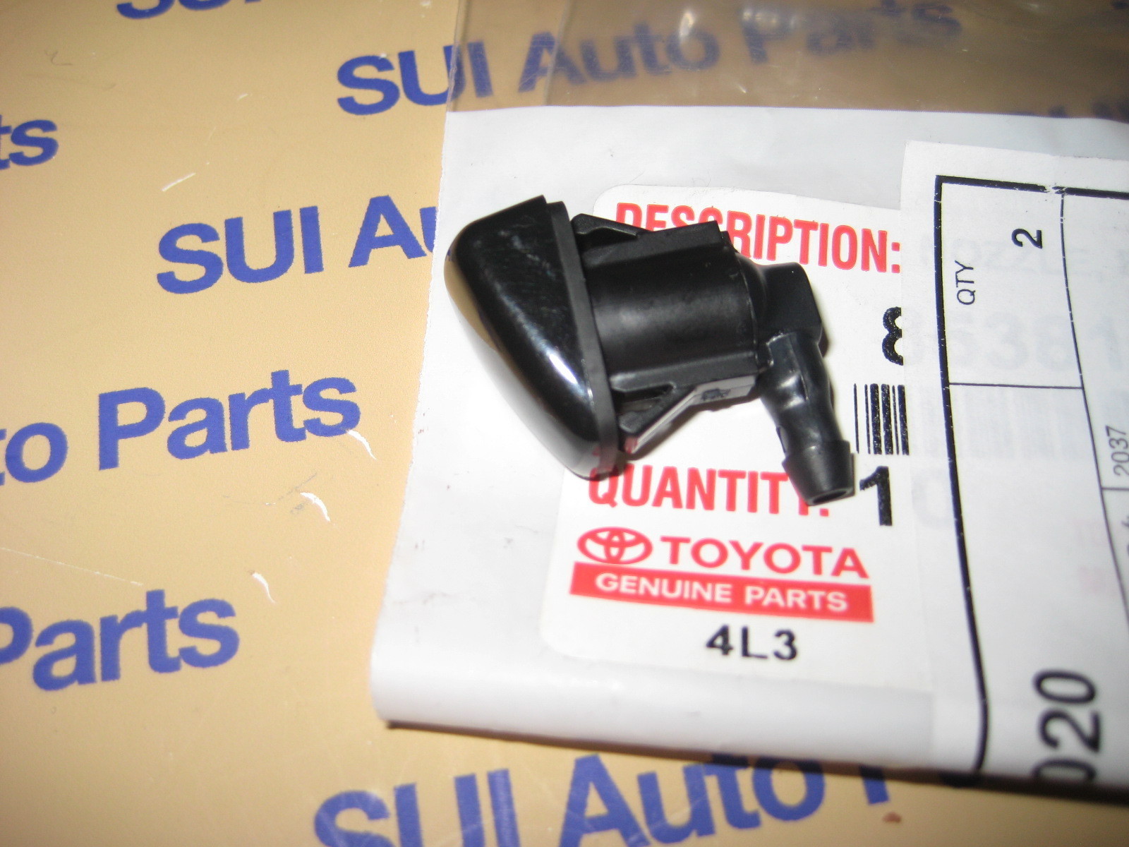 Toyota Sienna Windshield Washer Squirter Nozzle Assembly OEM Toyota
