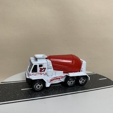 Matchbox Earth Crunchers Series #40 2001 betoniera bianca con canna rossa quasi nuova