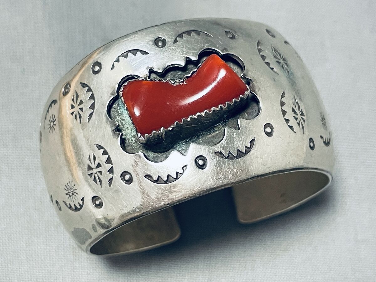 Gasp! Vintage Native American Navajo Green Turquoise Sterling Silver Bracelet Gasp! Vintage Native American Navajo Green Turquoise Sterling Silver Bracelet