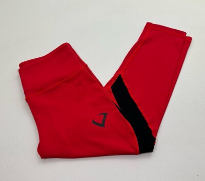 VIOLATE The Dress Code Red Black 3/4 Leggings Cropped Womens Size Medium