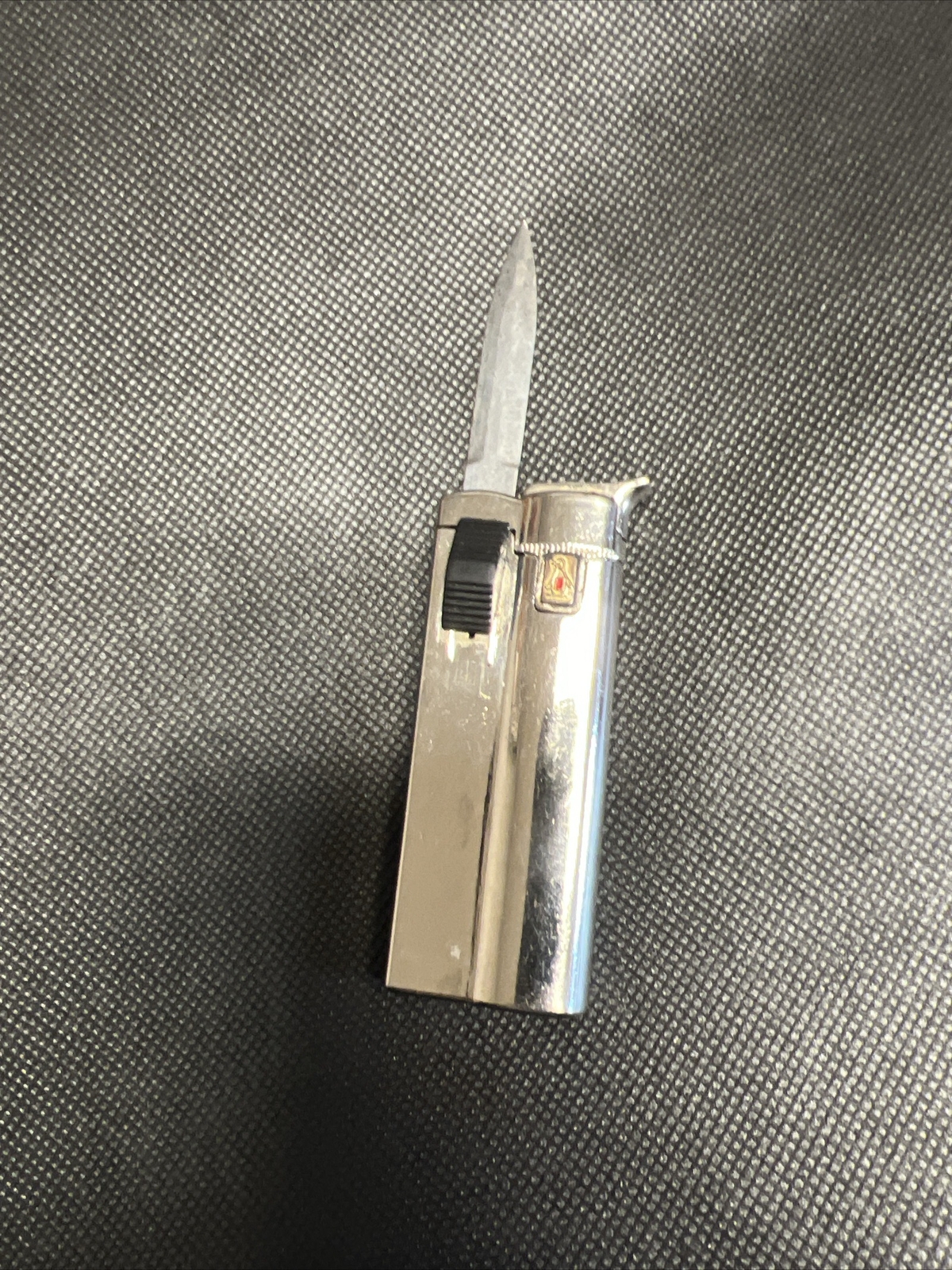 Penguin Vintage Rare R Model Cigarette Lighter Made In Japan