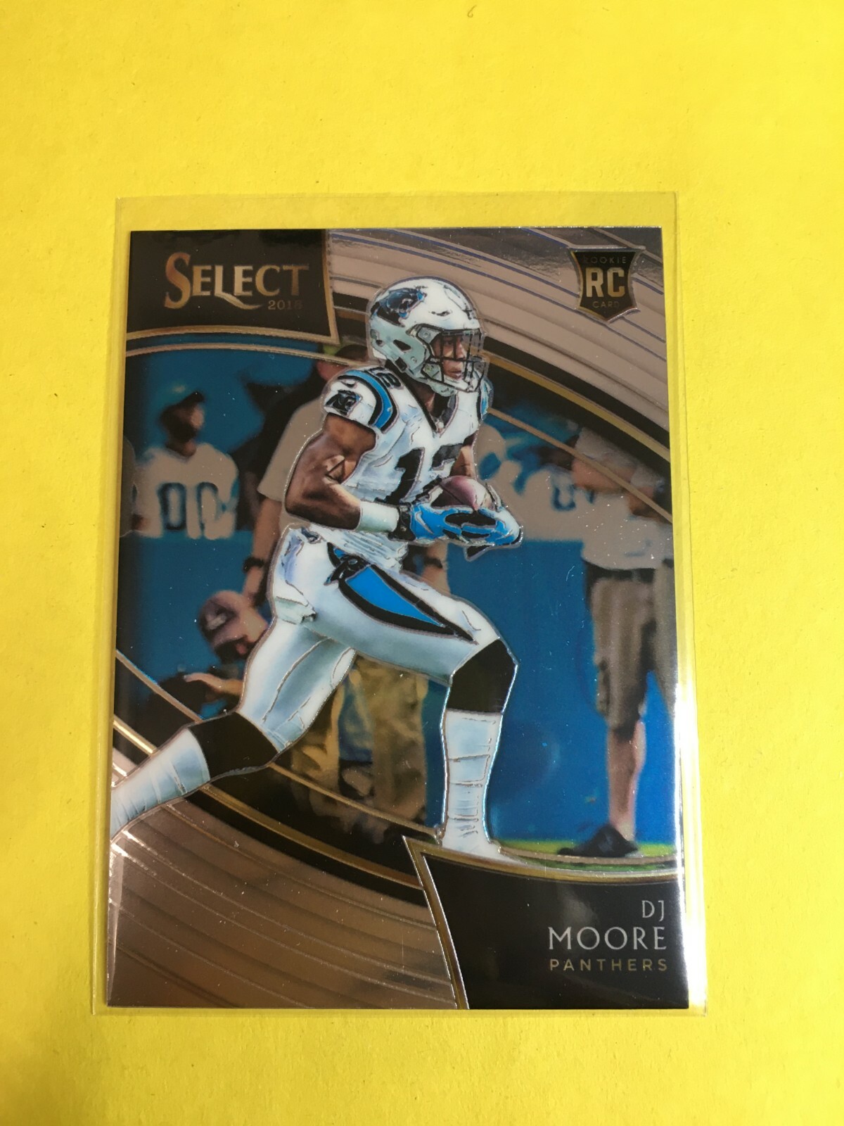 F157,348 2018 Select #208 D.J. Moore Carolina Panthers