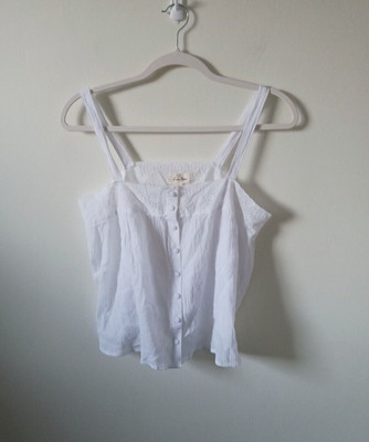 Love Notes Juniors White Cropped Top Size L Eyelet Floral Sleeveless Boho NWT