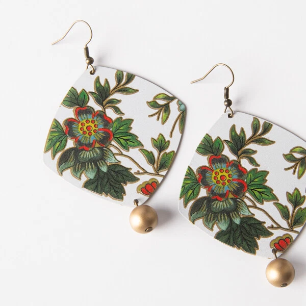 Plunder on sale floral earrings