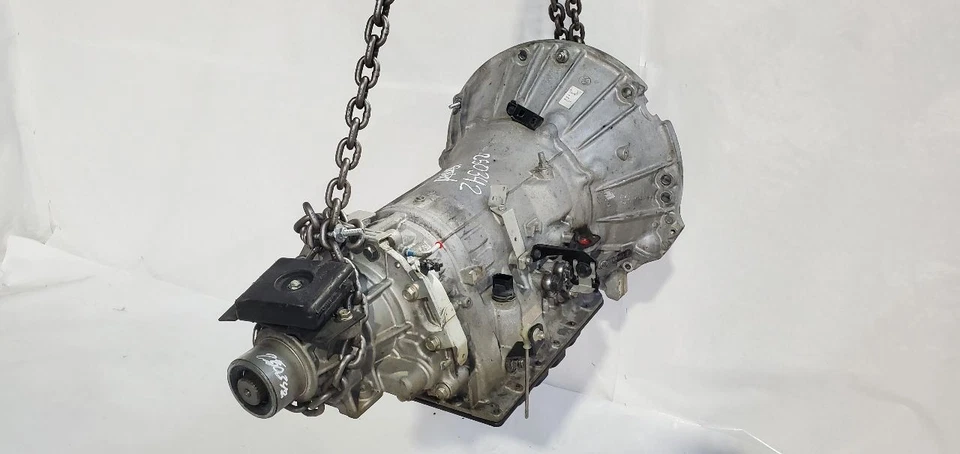 Nissan NV 2500 2020 OEM transmisión automática 4,0 L 6 cilindros 5 velocidades Foto 4 de 4