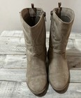 Girls Old Navy Boots ..size 13  — photo 3