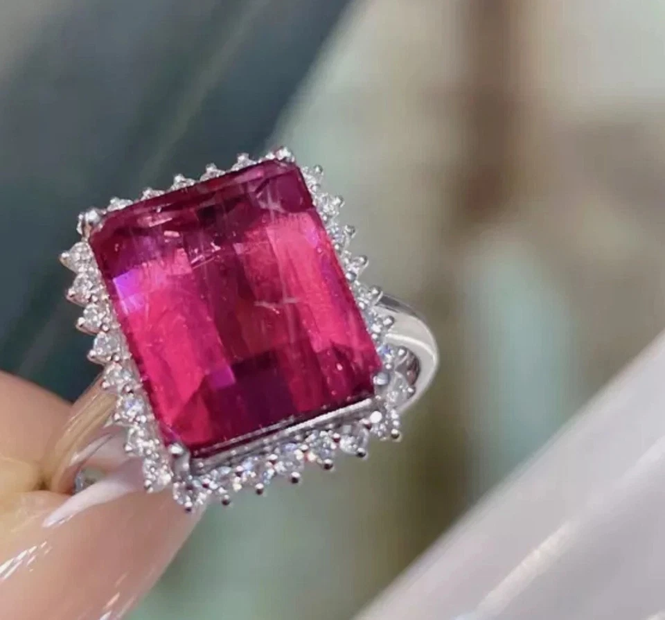 7.40Ct Emerald-Cut Natural Ruby Diamond Engagement Ring in 14K White Gold Size 5 - Image 4 of 4