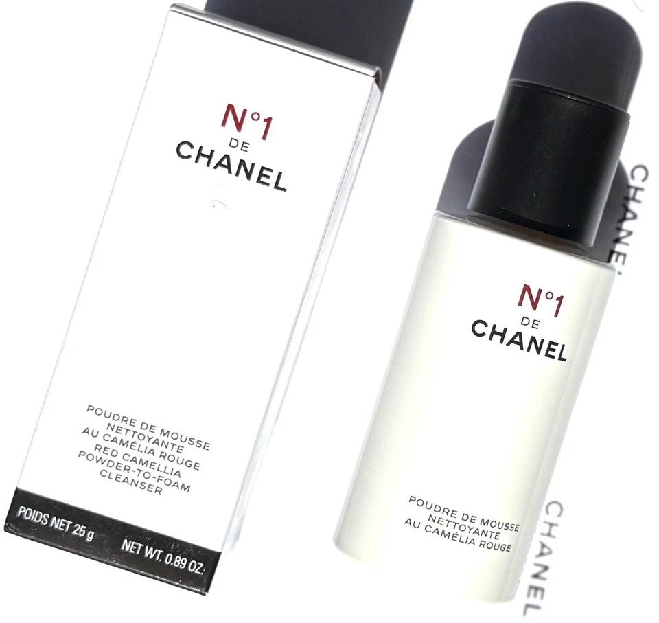 Chanel No.1 Red Camellia Powder-to-Foam Cleanser 25g - Bild 2 von 4