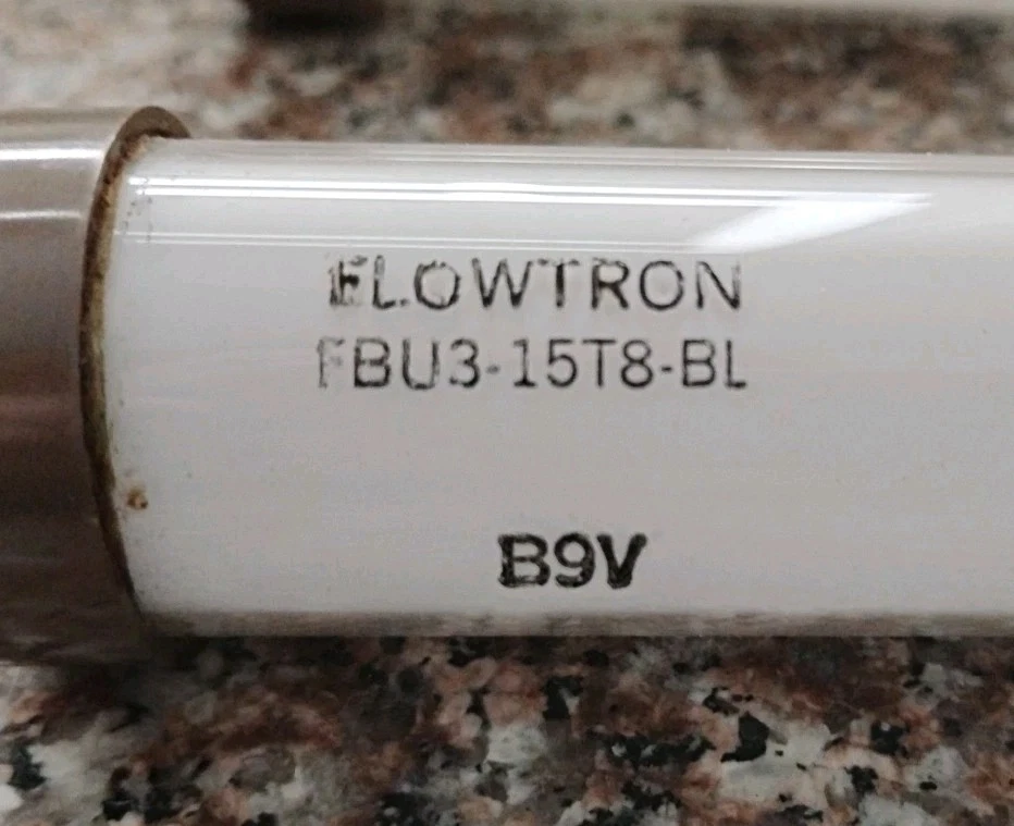 Sears by Flowtron FBU3-15T8-BL Blacklight replacement New Old Stock 15 Watt Bulb - Image 2 of 3