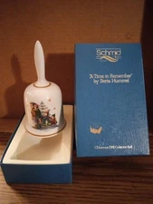 Schmid Christmas 1981 Collector Bell "A Time to Remember" by Berta Hummel 