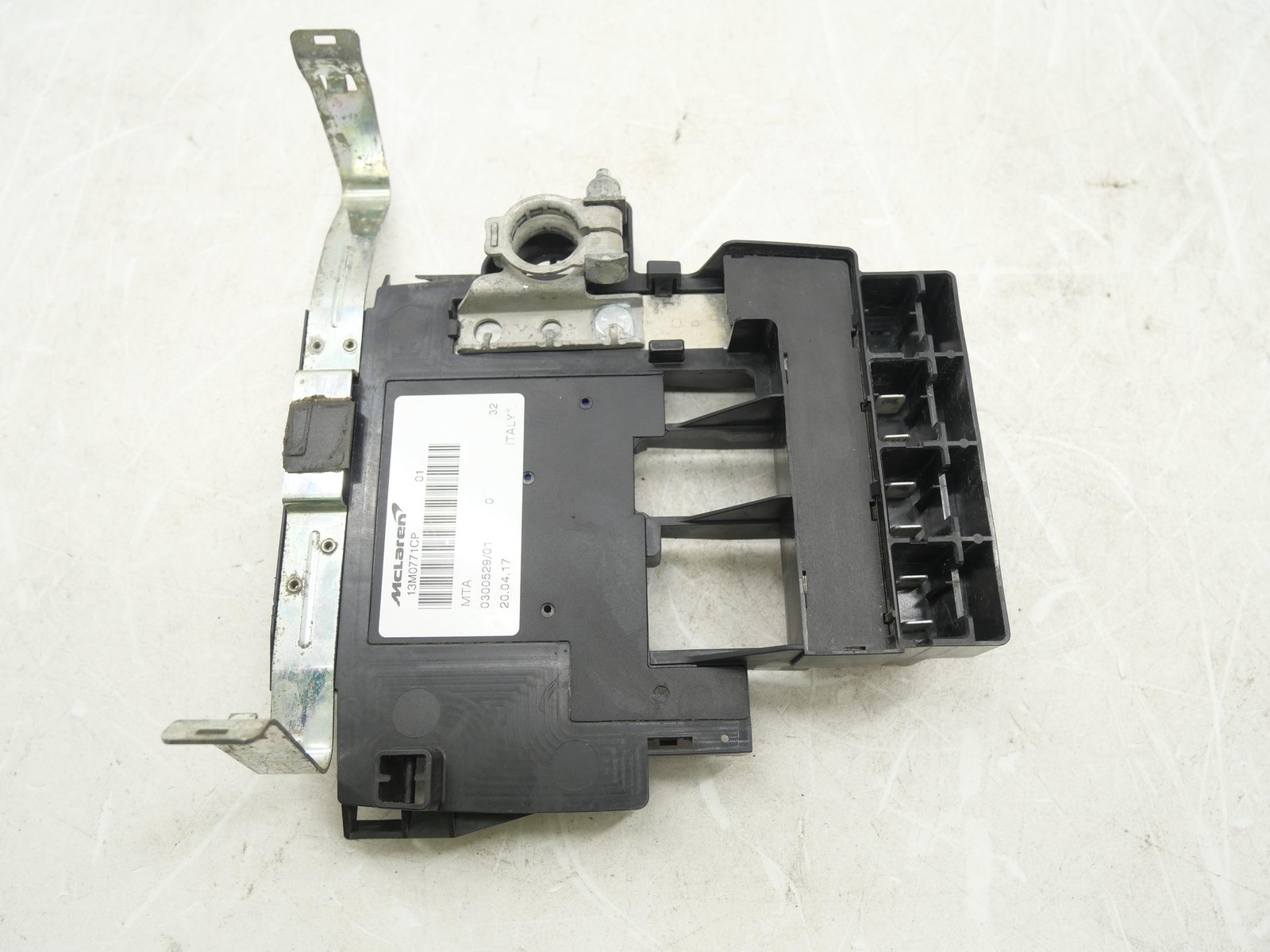 Used Engine Fuse Box Battery Panel Module 2016-2021 McLaren 570S 13M0771CP OEM