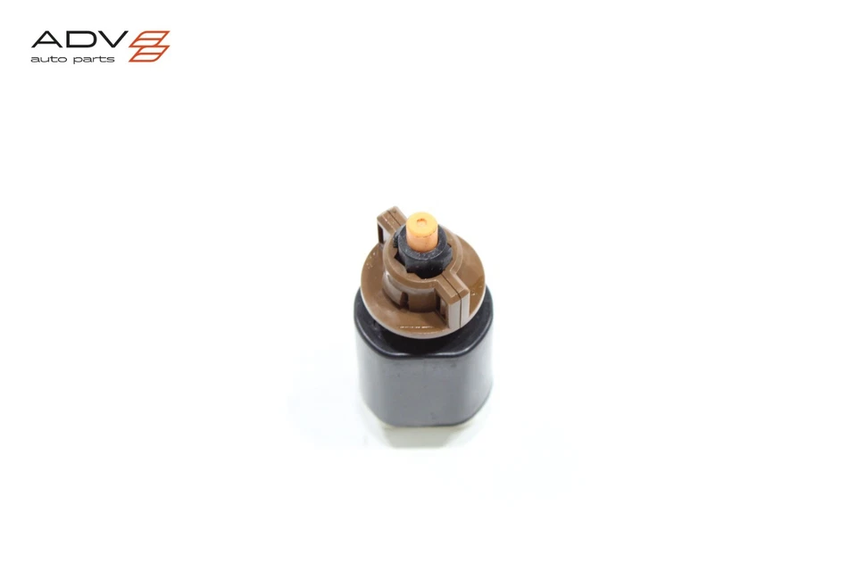 TOYOTA HIGHLANDER 2017-2019 PEDAL DE FRENO LUZ DE FRENO LÁMPARA SENSOR INTERRUPTOR OEM Foto 2 de 4