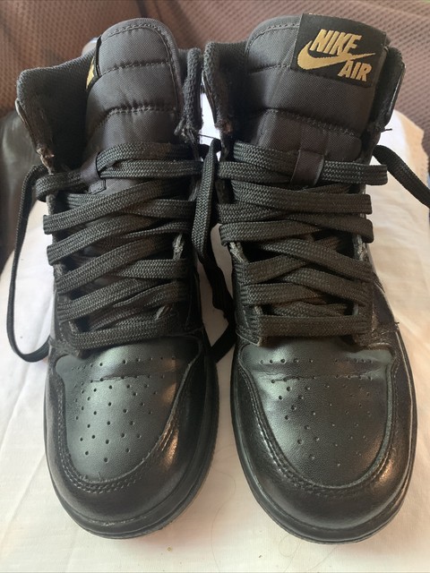 aj1 black gum