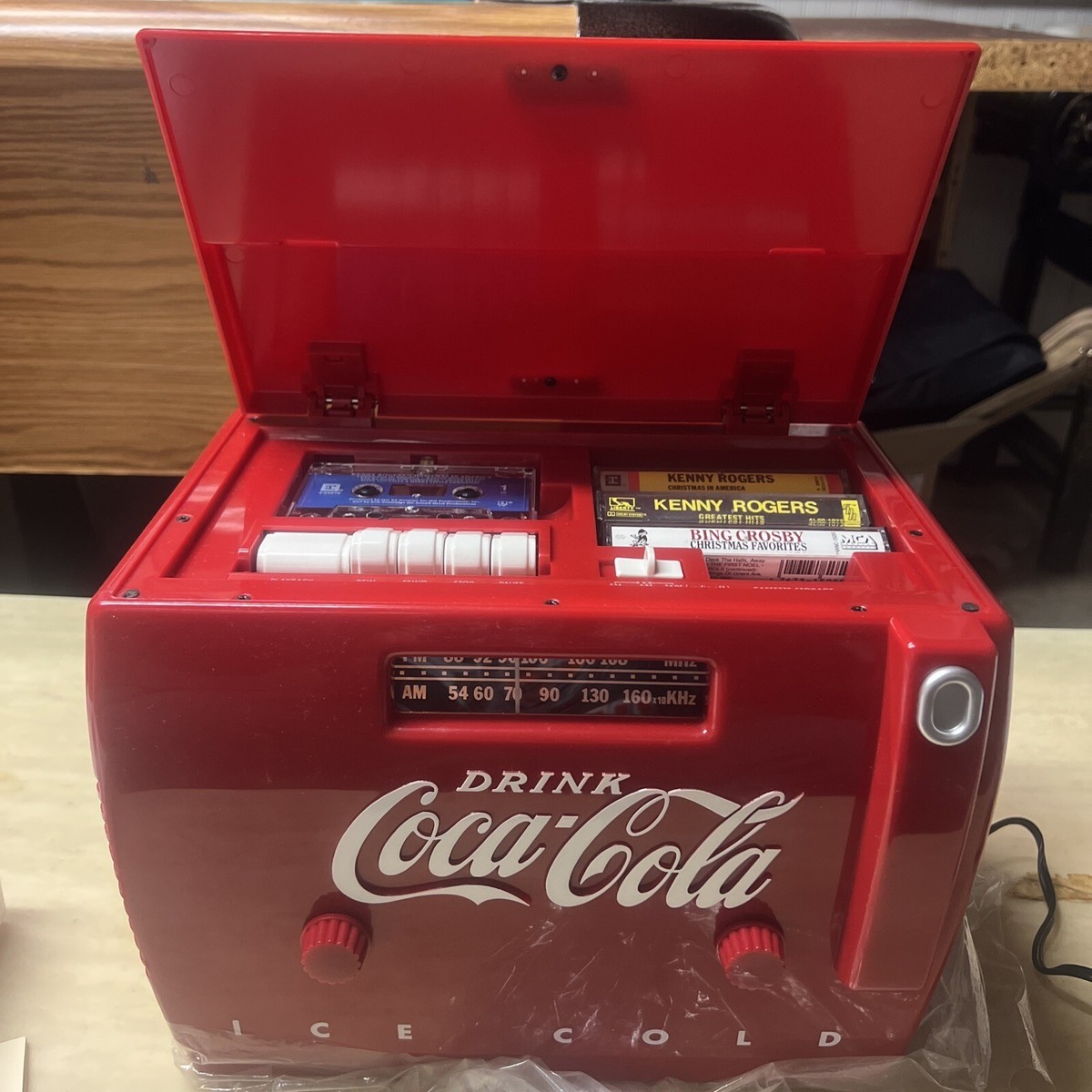 Coca-Cola コカコーラ　AM/FMラジオ VINTAGE 1987 COKE VENDING MACHINE AM/FM RADIO COCA COLA