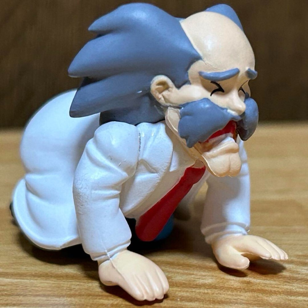 Mega Man Dr Wily Rockman Dogeza Kneeling Figure Collectible  