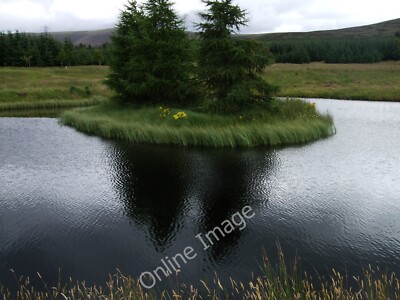 Foto 6x4 Ente und Fischteich bei Claggersnich Cromdale um 2010