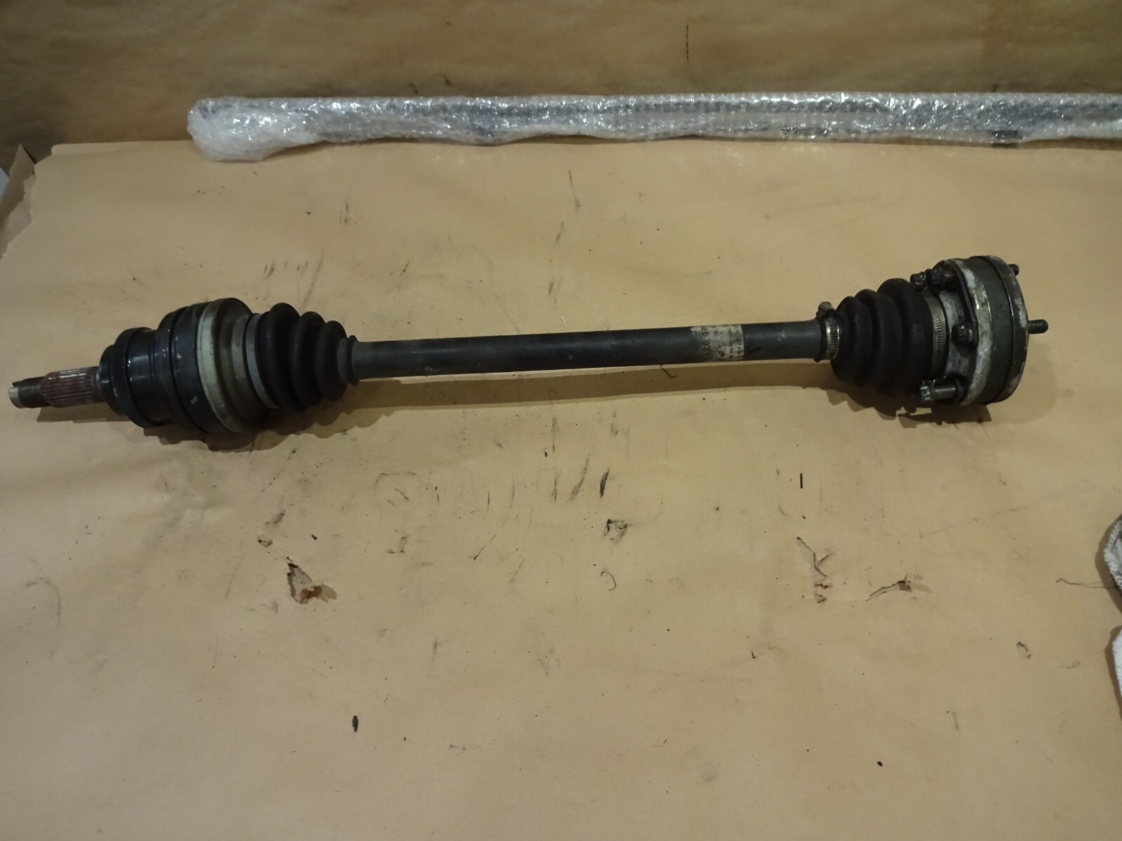 Ferrari 355 Drive Shaft/Axle Shaft P/N 165071