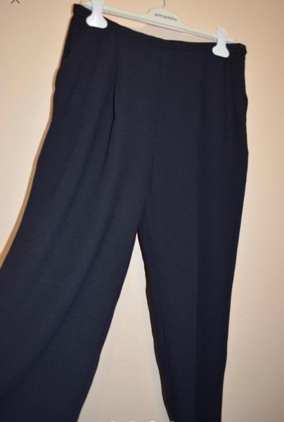 Women Laura Ashley Trousers Black Wool L