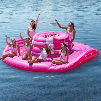 Member's Mark Inflatable Oversized Cowboy Hat Lake Island Over 15ft Wide