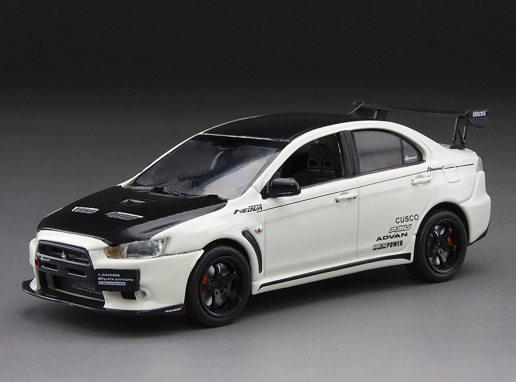 SUN STAR 29350 1:43 Mitsubishi Lancer Evolution X, Pearl White, 2008 - Limited E