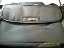 laptop carry case in exc. cond. with many compartments