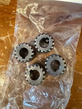 RARE LOT of 4 Boston Gear Helical .375 3/8" Bore / 15 tooth #  18280 H2415R ?