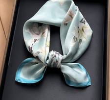 100 Mulberry Silk Scarf Women Magnolia Kerchief Square Bandana Wrap 53X53cm