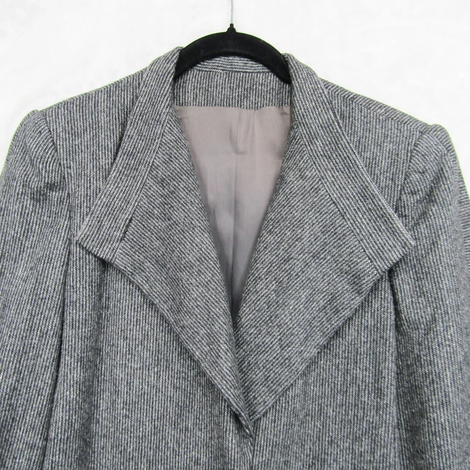 L. Magnin Coat Jacket Womens Medium Gray Vintage Wool Nipon Couture 3 Buttons - Image 3 of 4