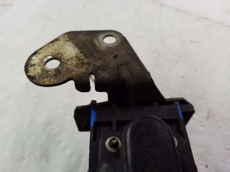 Transdutor de pressão a vácuo | Compatível com 1984-1989 Mercedes Benz 190E 300D 300TD - Imagem 4 de 4