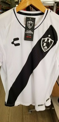 club de cuervos jersey usa