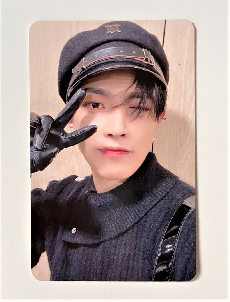 ONEUS RAVN レイブン Wonderwall セット ONEUS RAVN レイブン Wonderwall セット ONEUS