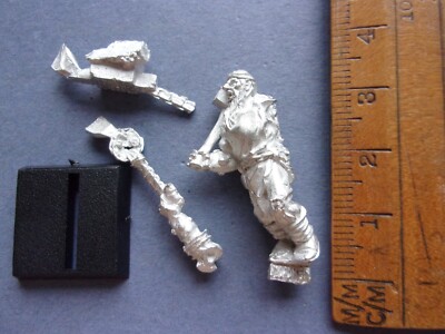 Zitadelle GW Mordheim Schmied mit Amboss rasend Mob Dorfbewohner & Stadtbewohner Metall