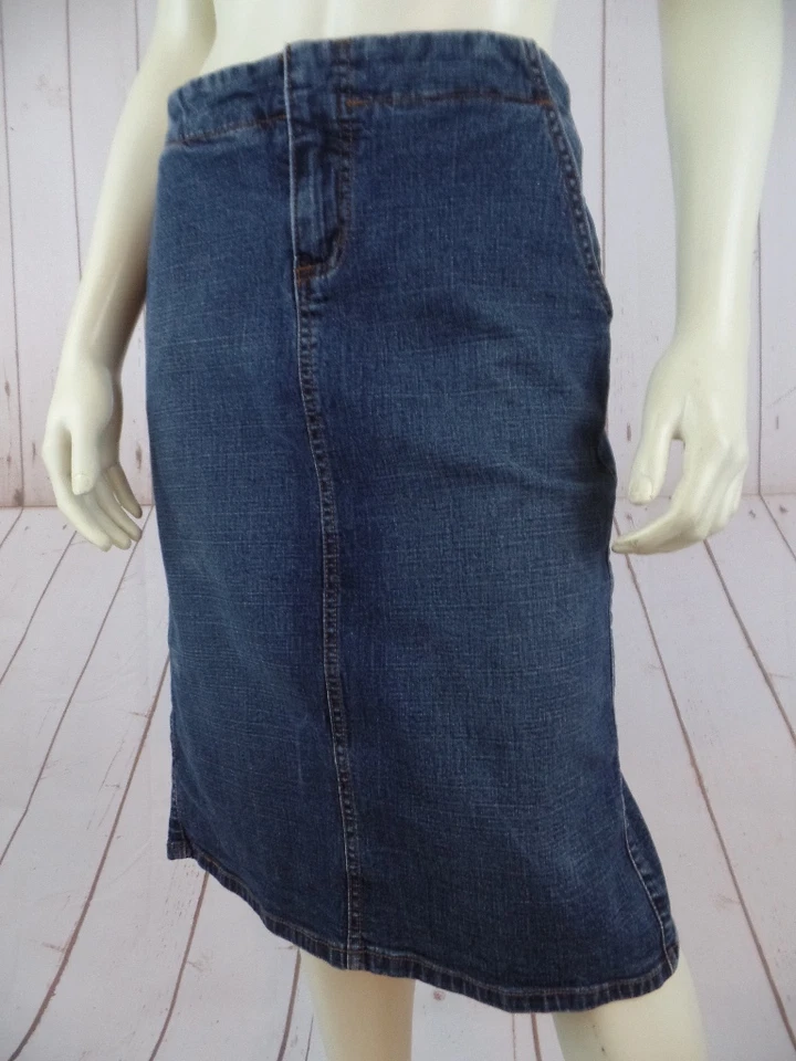 Arden B Jean Skirt 8 Blue Wash Denim Cotton Nylon Spandex Stretch Pockets Chic - Image 4 of 4