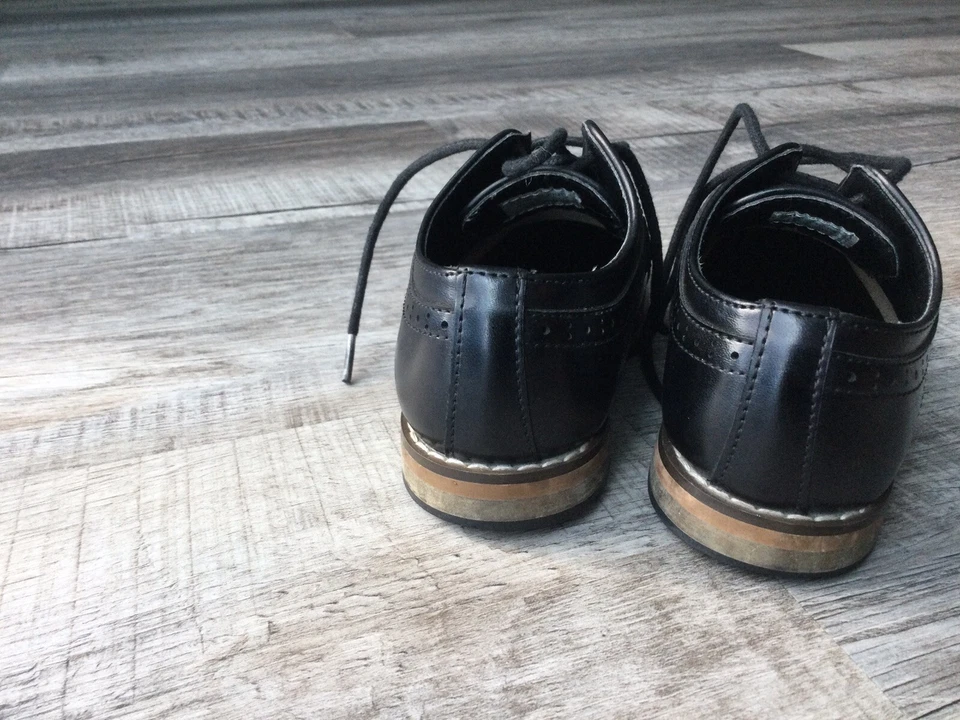 Stacy Adams Dickinson Cap Toe Oxford, Toddler Boys Size 8M, Black - Image 2 of 4